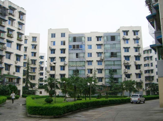 ��Ȫ��Ȼ�����С��