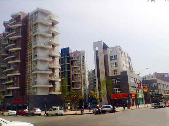 �������³ǽ���С��